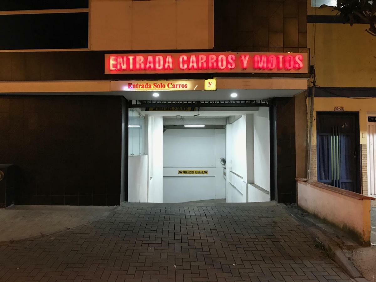 Hotel Portal Central Itagüí 外观 照片